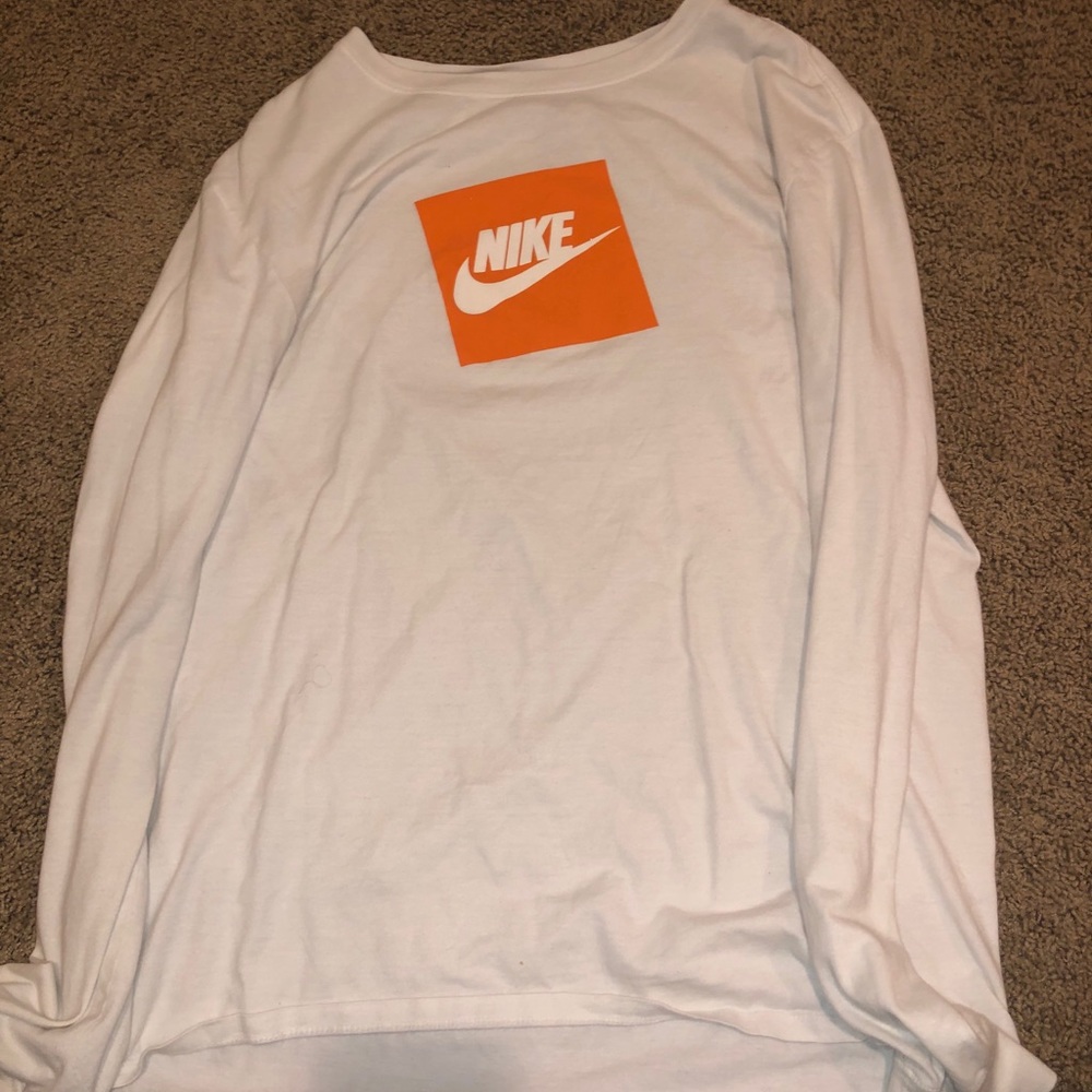 nike long sleeve